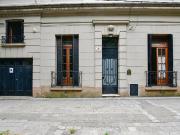 Casa de estilo, de 2 dormitorios cochera, apta...