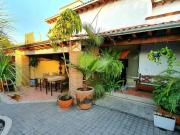 Casa de estilo mexicano en venta en Villas del Meson...
