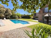 Casa de gran calidad constructiva sobre lote de mas de...