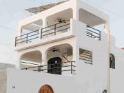 CASA DE LAS BRISAS EN PROGRESO MUY CERCA DEL MALECON Y...