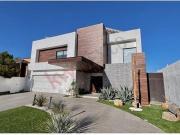 CASA DE LUJO