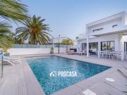 Casa de lujo al canal cerca de la playa en Empuriabrava...