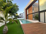 Casa de lujo amueblada con piscina en venta, Yucatan...