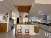 Casa de Lujo con 3 Recámaras cerca de Arbolada