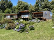 Casa de lujo con acceso playa del lago Calafquén