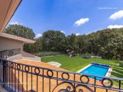 Casa de Lujo con Alberca en el Palomar en Venta Zona sur