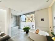 CASA DE LUJO CON TERRAZA Y JACUZZI EN OLIVAR ALTOZANO