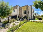 Casa de lujo en alquiler de 10 ambiente en Barrio...