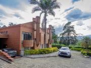 Casa de Lujo en Arriendo, Sector Cola del Zorro El Poblado