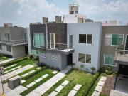 casa de lujo en condominio