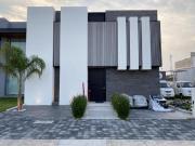 Casa de lujo en Dolores Residencial