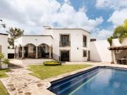 Casa de lujo en Jurica, Querétaro, con diseño colonial y...