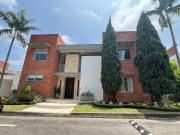 Casa de Lujo en Renta en Pance – 4 Habitaciones, Amplio...