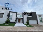 Casa de Lujo en Renta – Residencial Exclusivo LOMAS DE...