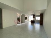 CASA DE LUJO EN RESIDENCIAL COLINAS DEL SOL