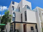 Casa de Lujo en Venta 3 Rec?maras en Residencial Arbolada Casa de Lujo en Venta 3 Rec?maras en Residencial Arbolada