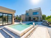 Casa de Lujo en Venta de 4 Dormitorios, en Barrio...