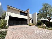 Casa de Lujo en Venta en Bosque Azul, León, Gto