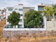 Casa de lujo en Venta en Milenio III 4 recamaras
