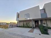 Casa de lujo en venta en privada Lago de Juriquilla,...