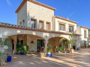 Casa de Lujo en Venta en Sabatera MorairaUna emblemática...