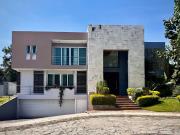 CASA DE LUJO EN VENTA, FRACC EL MANANTIAL