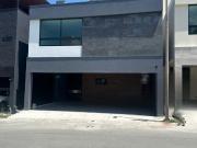 Casa de Lujo en venta fracc. Mítica