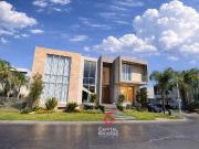 Casa de Lujo en Venta en Villa Verona Cerca de Andares