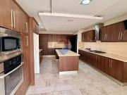 Casa de Lujo en Venta – Sector Ponciano