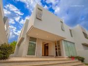 Casa de Lujo en Venta Valle Real