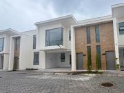 Casa de Lujo Estreno Tumbaco La Morita