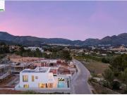 Casa de lujo y diseño con Piscina Privada en Polop
