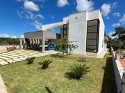 Casa de Luxo 4 Quartos com Piscina