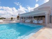 Casa de Luxo à Venda em Condomínio Fechado – Alphaville...