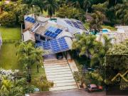 Casa de Luxo à Venda no Condomínio Colina das Estrelas...