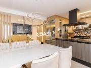 Casa de luxo com 3 suites e area externa no Condominio...