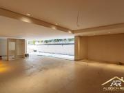 Casa de Luxo, com 4 Suítes Master, Sauna, 6 Vagas, 540m²...