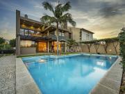 Casa de luxo de 621 m² à venda Matosinhos, Porto