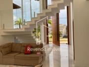 Casa de luxo em condomínio à venda em Jandira SP: 4...