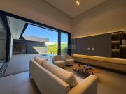 Casa de luxo em condomínio na Fazenda Santa Lúcia: 3...