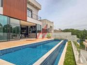 Casa de Luxo em Condomínio no Paiol Velho, Santana de...