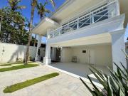 Casa de Luxo Frente ao Mar – Praia da Enseada, Guarujá/SP