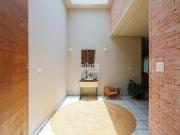 Casa de luxo localizada em uma das melhores regiõe