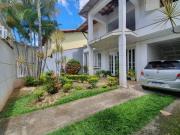 Casa de Luxo no Centro de Esmeraldas MG: 5 Quartos, 1...