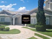 Casa de Luxo no Condomínio Jardim das Palmeiras: 6...