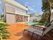 Casa de Luxo no Swiss Park: Sobrado Moderno com 3...