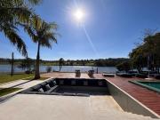 CASA DE LUXO PÉ NA AREIA / PÉ NA ÁGUA NA REPRESA...