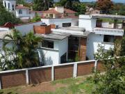 Casa Residencial en Venta en Fracc. Campestre, Tres...