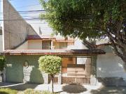 Casa de oportunidad en Av. Bosques de Asia 12, Bosques...