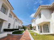 Casa de oportunidad en conjunto cerrado Rodadero...